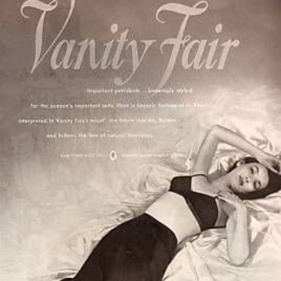 Vintage Hand Dyed Half Slip - Picture 6 of 6